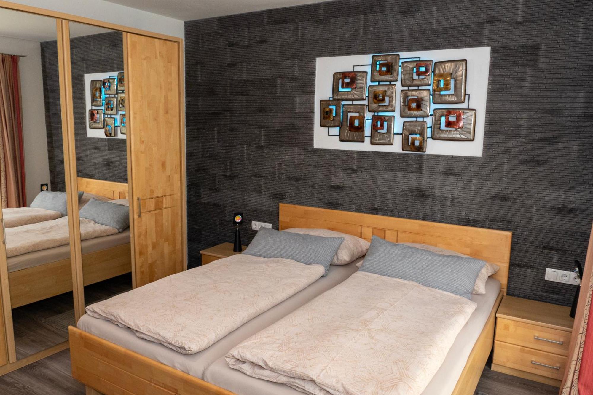 Haus Alpin Apartments Pettneu am Arlberg Bagian luar foto