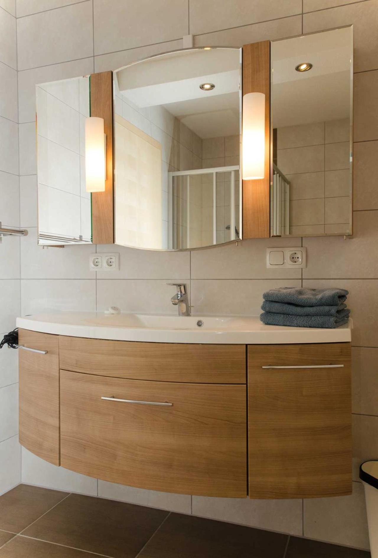 Haus Alpin Apartments Pettneu am Arlberg Bagian luar foto